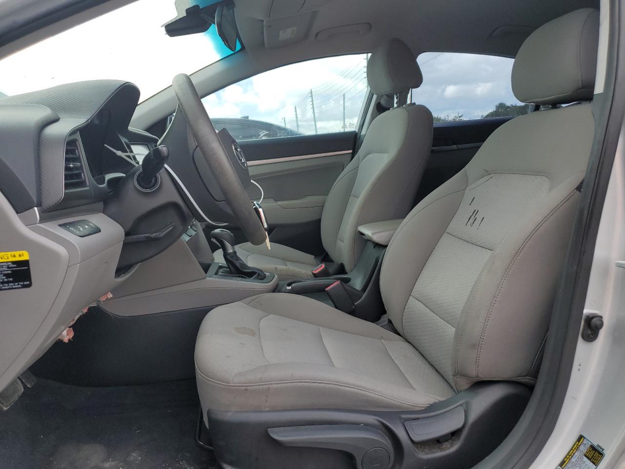 2019 Hyundai Elantra Sel VIN: 5NPD84LF4KH406404 Lot: 69373064