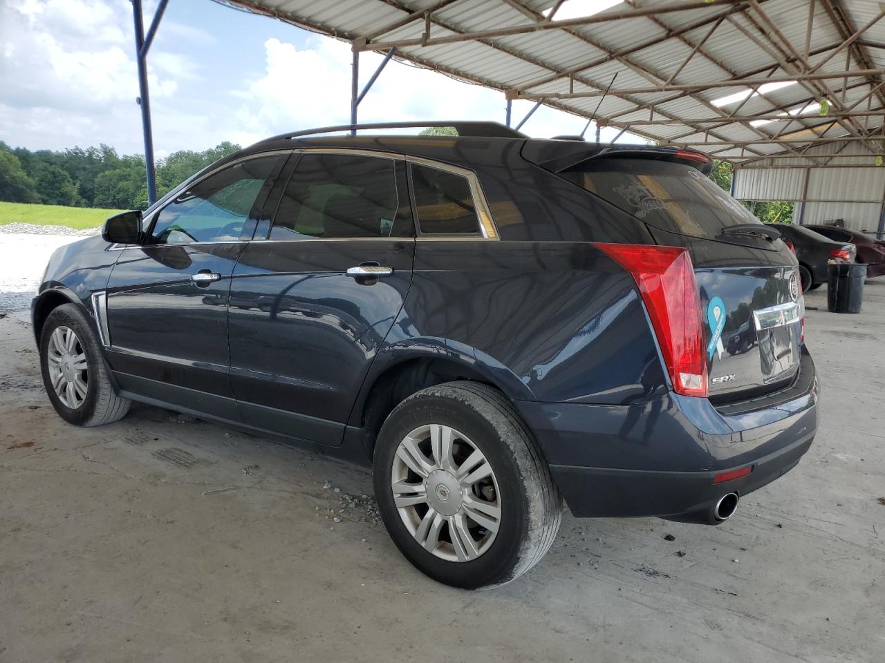 VIN 3GYFNAE37GS584396 2016 CADILLAC SRX no.2