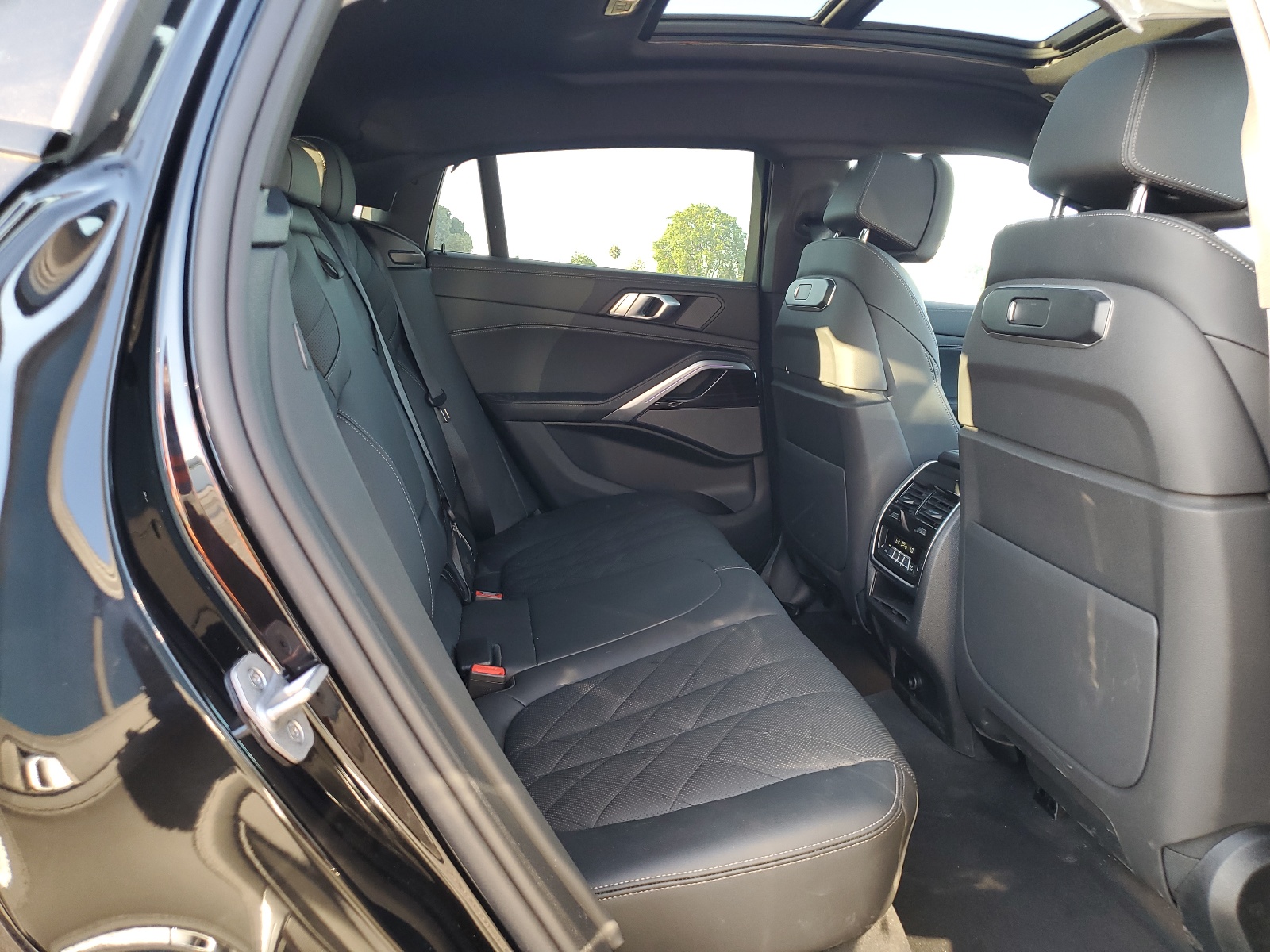 5UX33EX0XR9W08462 2024 BMW X6 xDrive40I