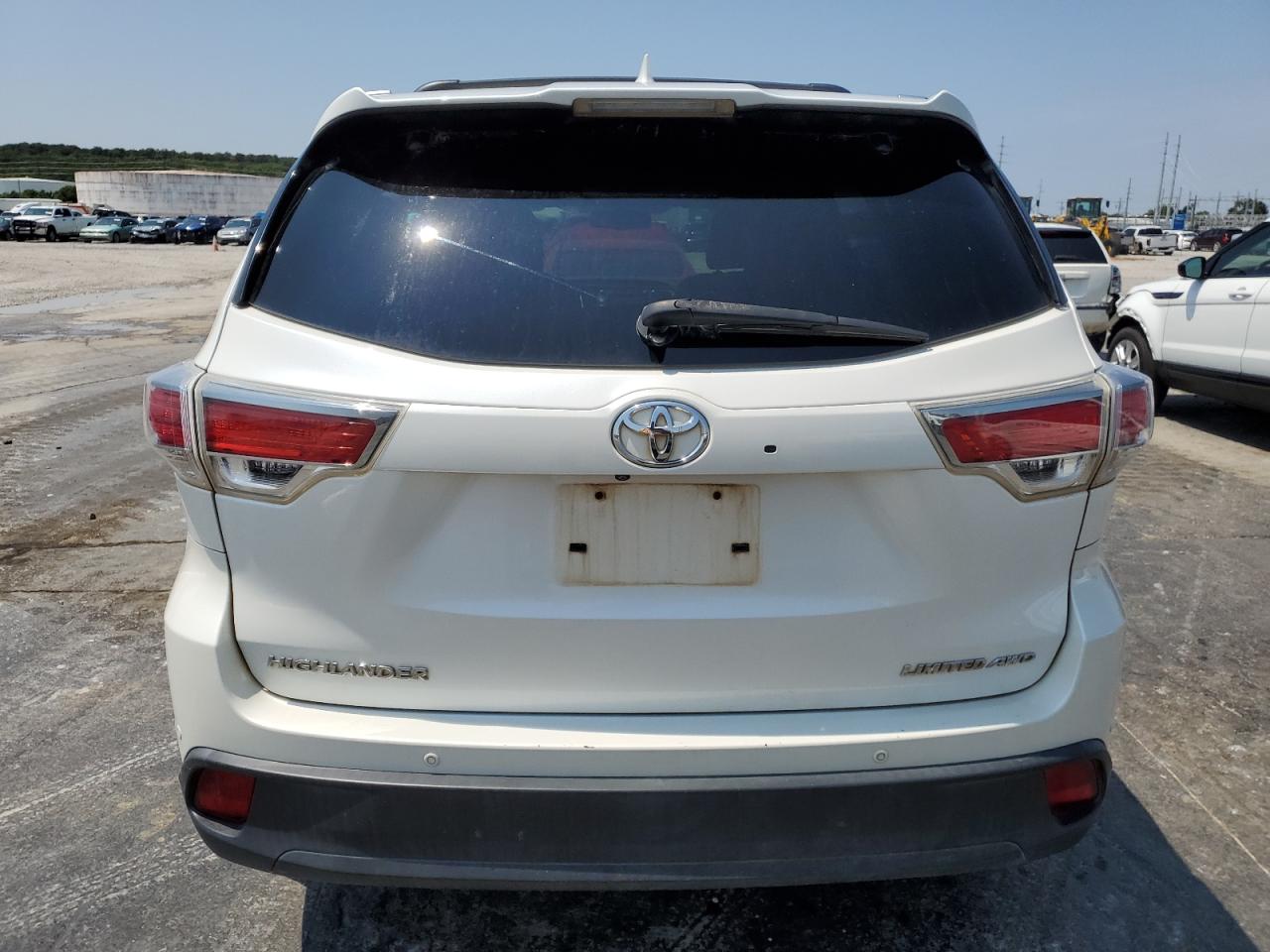 2015 Toyota Highlander Limited VIN: 5TDDKRFH3FS190749 Lot: 66998354