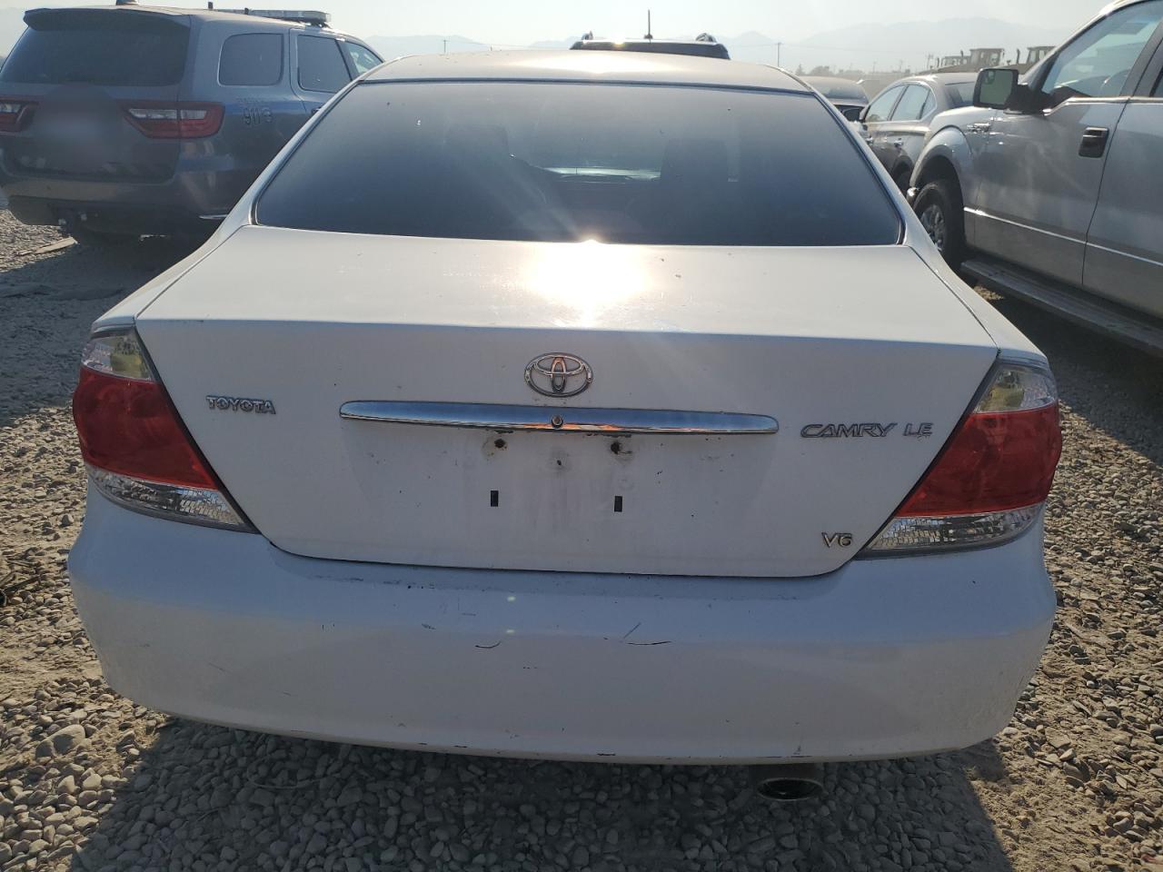 2004 Toyota Camry Le VIN: 4T1BF32K34U067984 Lot: 65731294