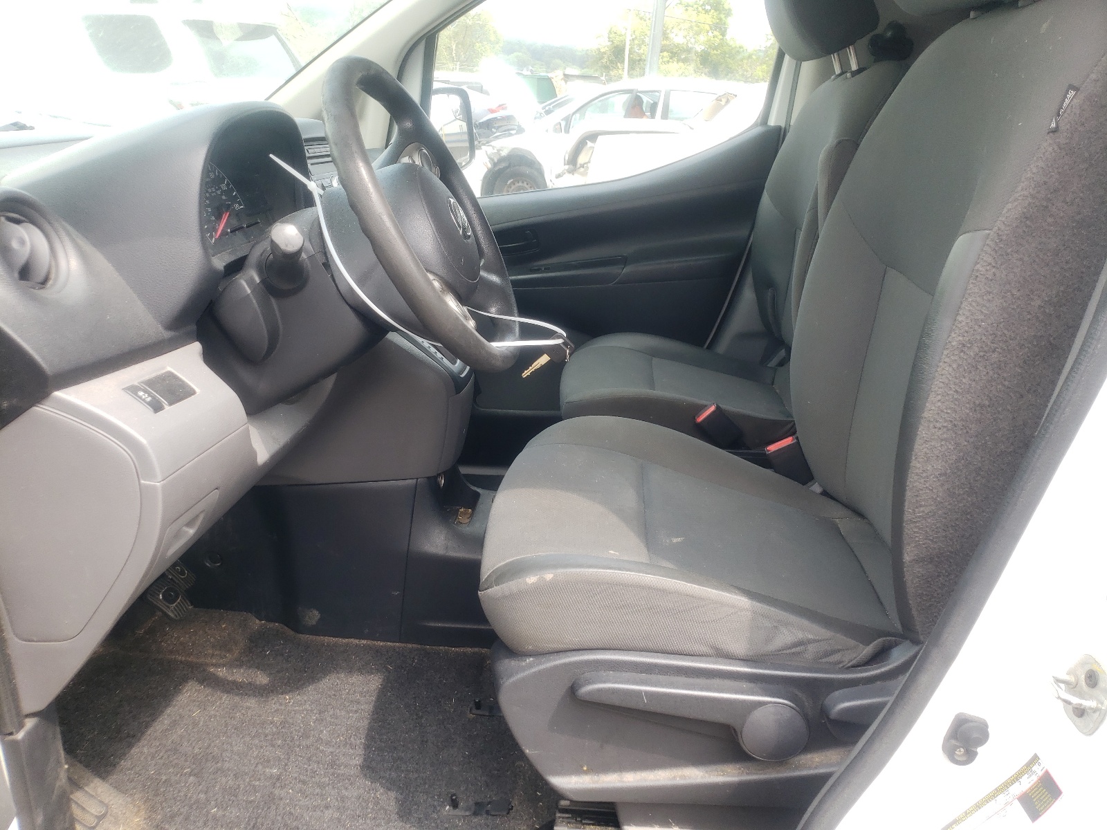 3N6CM0KN6DK693727 2013 Nissan Nv200 2.5S