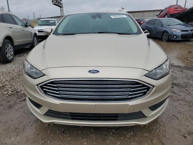 Седани FORD FUSION 2017 Золотий