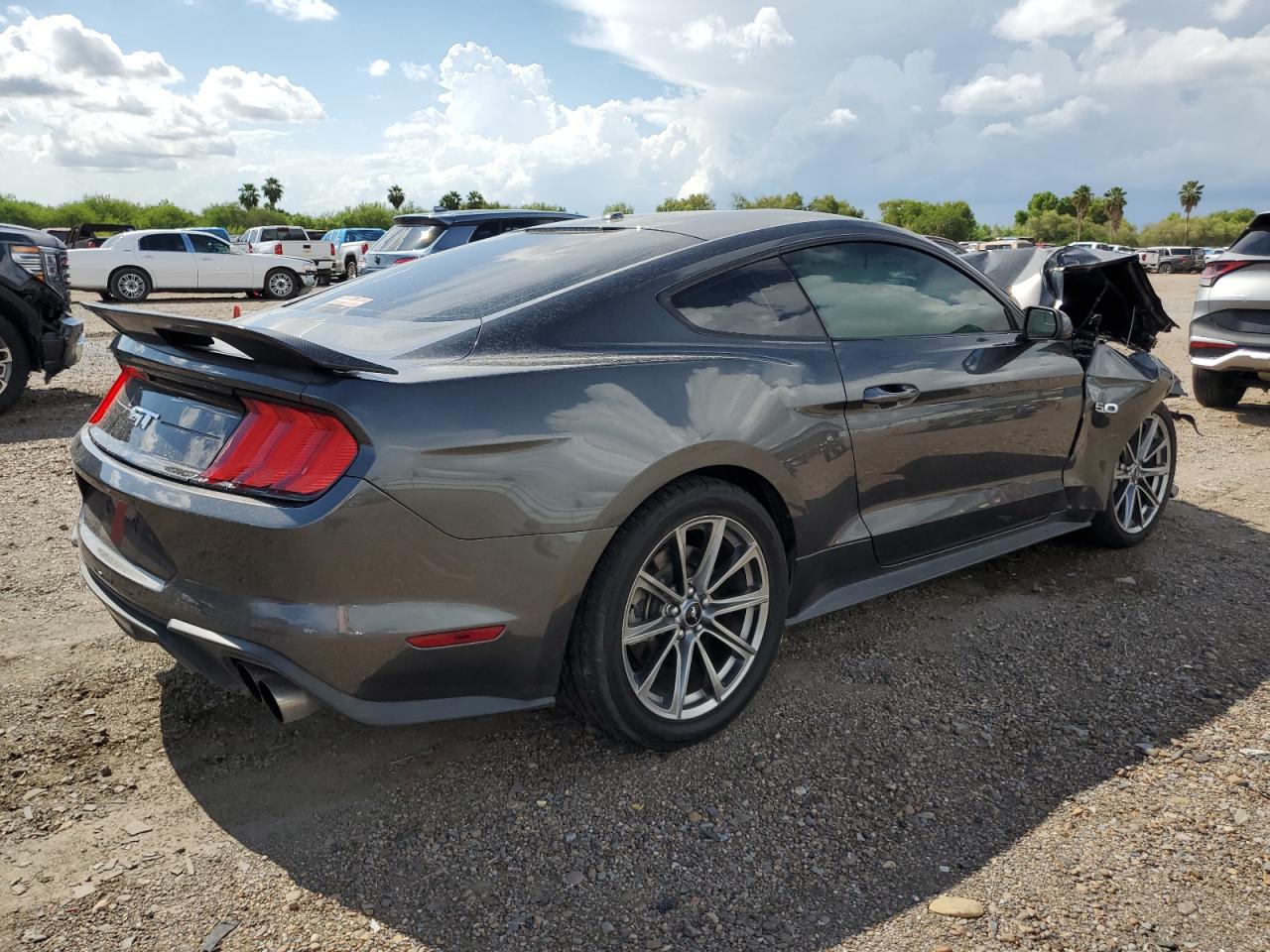 2019 Ford Mustang - Image 3