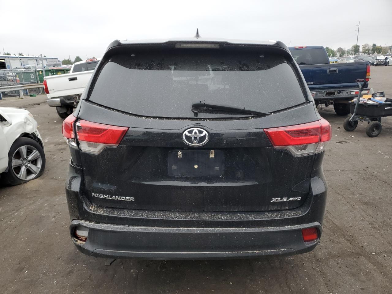 2019 Toyota Highlander Se VIN: 5TDJZRFH0KS576036 Lot: 66589684