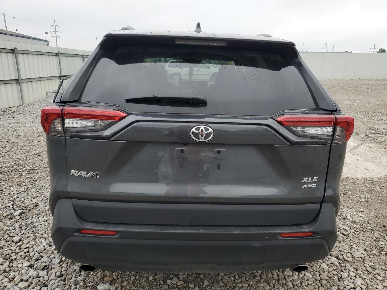 2022 Toyota Rav4 Xle Premium VIN: 2T3A1RFV0NW327297 Lot: 65440834