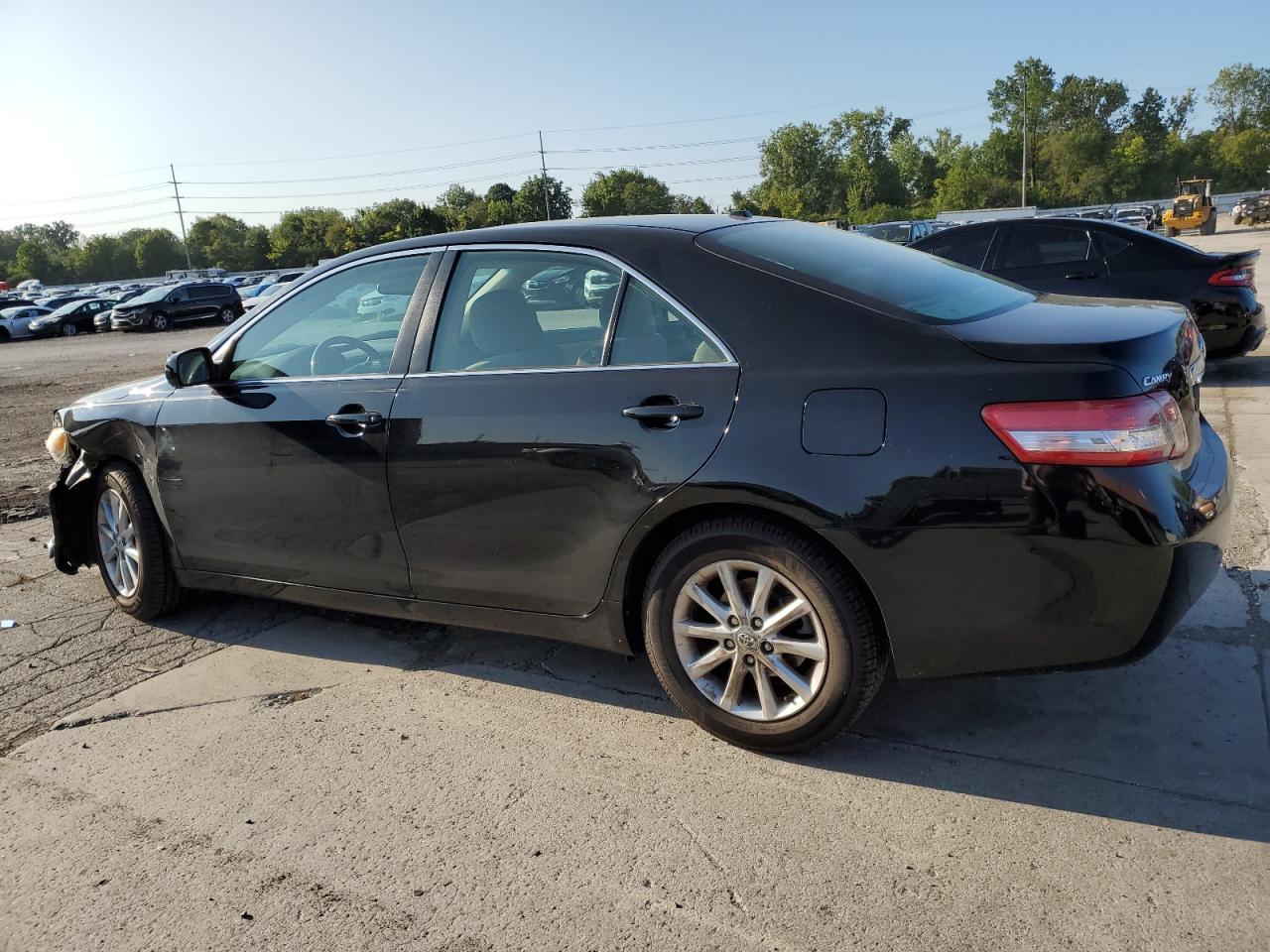 2011 Toyota Camry - Image 2