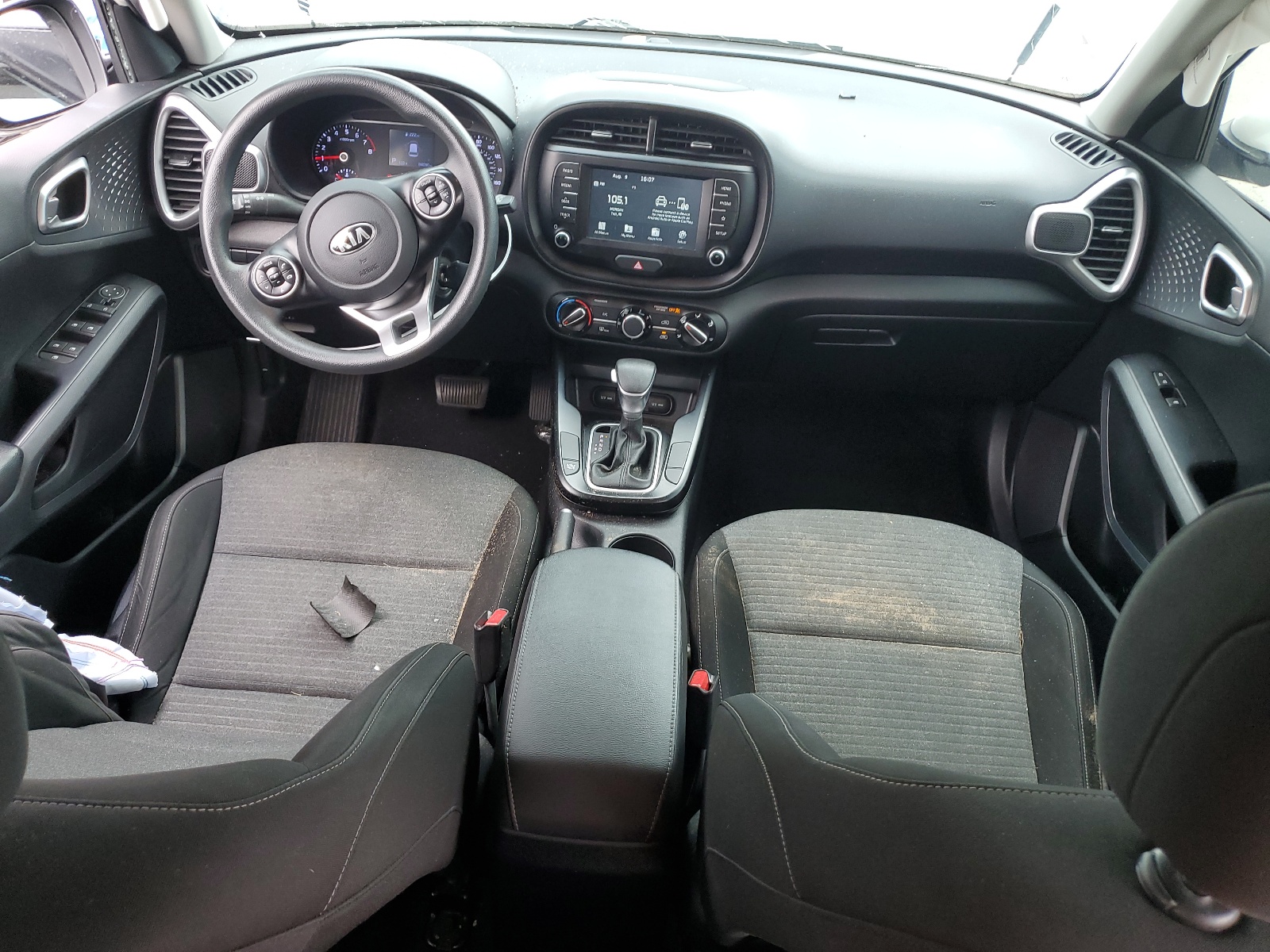 KNDJ23AU1L7052573 2020 Kia Soul Lx