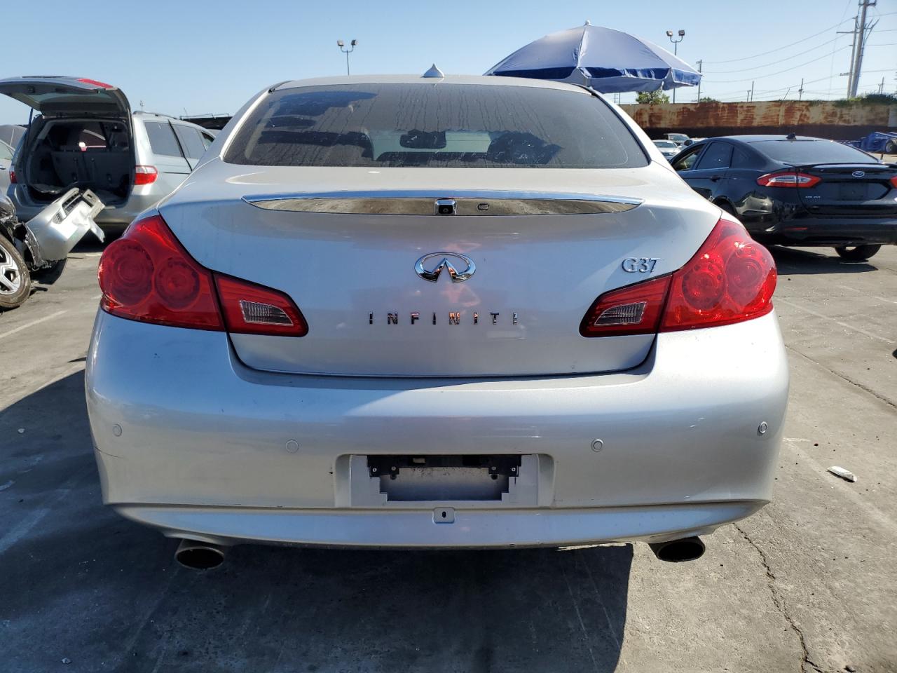 2011 Infiniti G37 Base VIN: JN1CV6AP1BM501572 Lot: 69235044