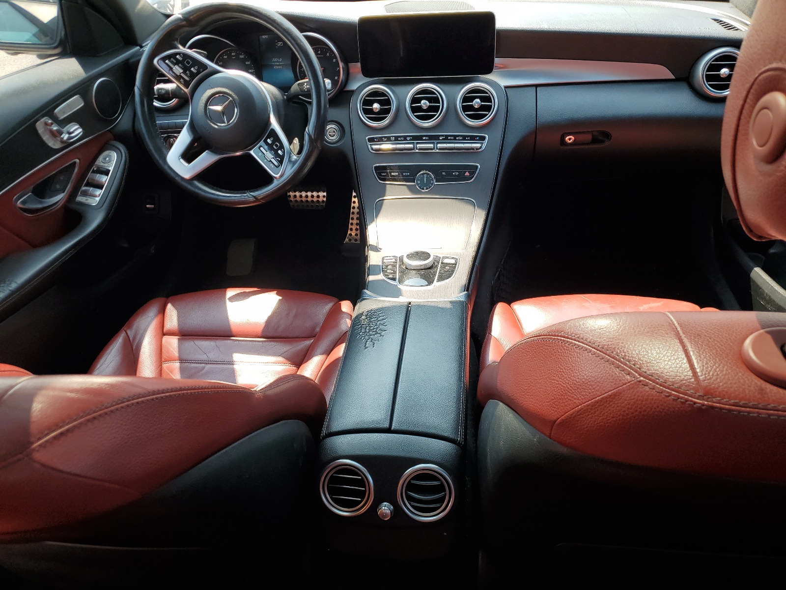 WDDWF8EB1KR518995 2019 Mercedes-Benz C 300 4Matic