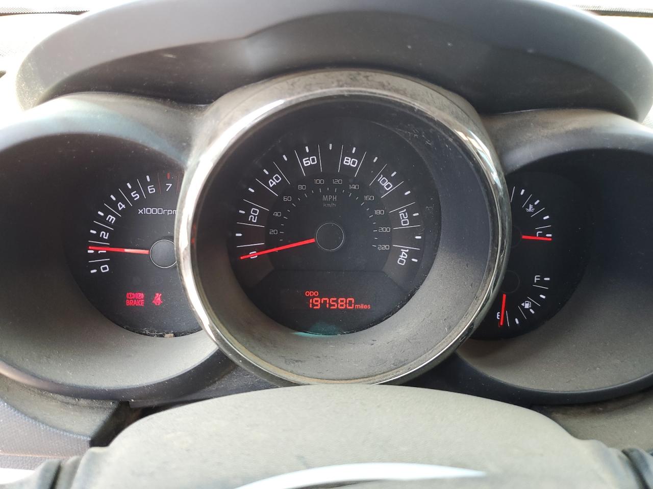 2011 Kia Soul + VIN: KNDJT2A20B7227514 Lot: 63887184