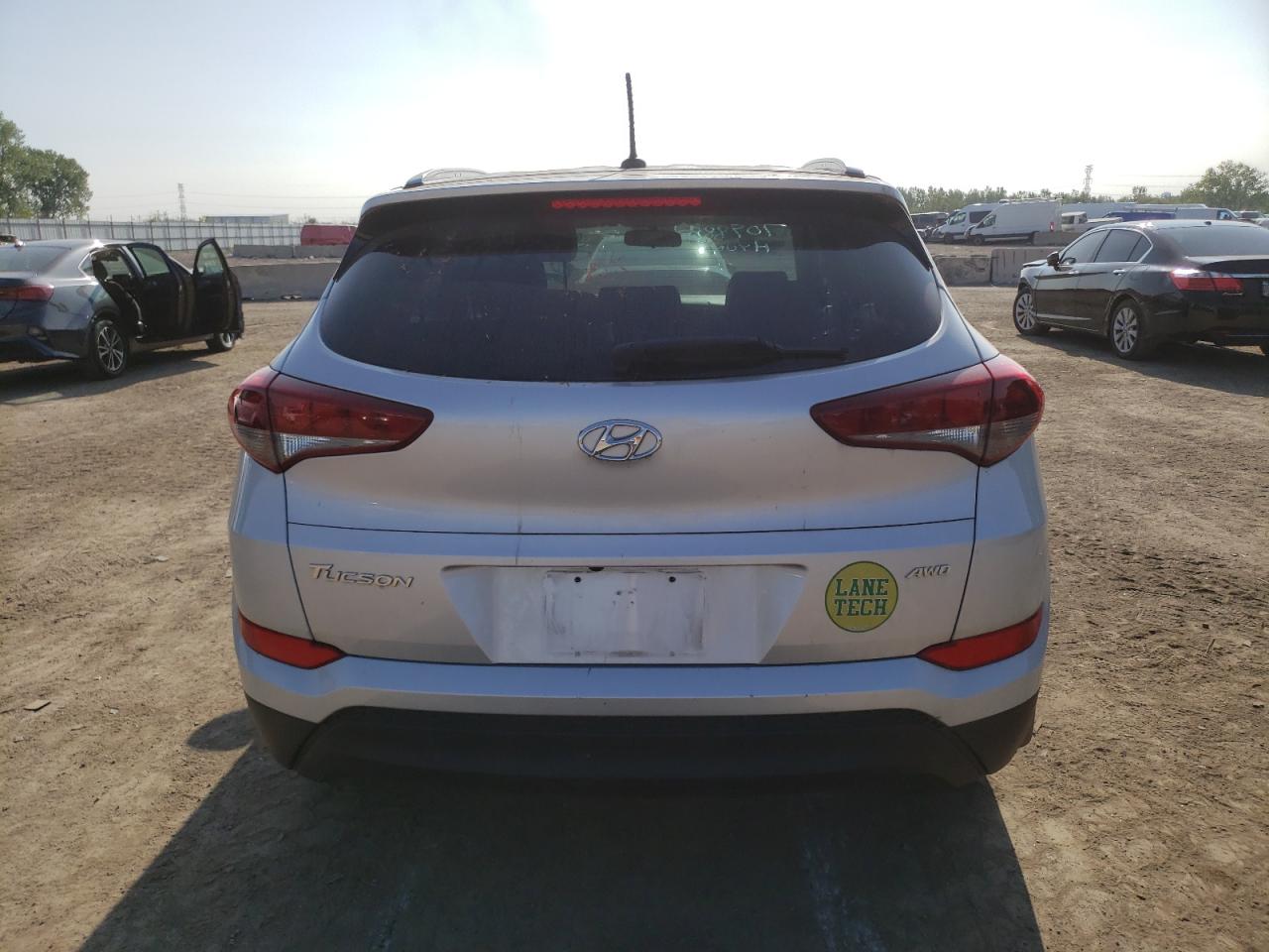 KM8J3CA41HU484338 2017 Hyundai Tucson Limited