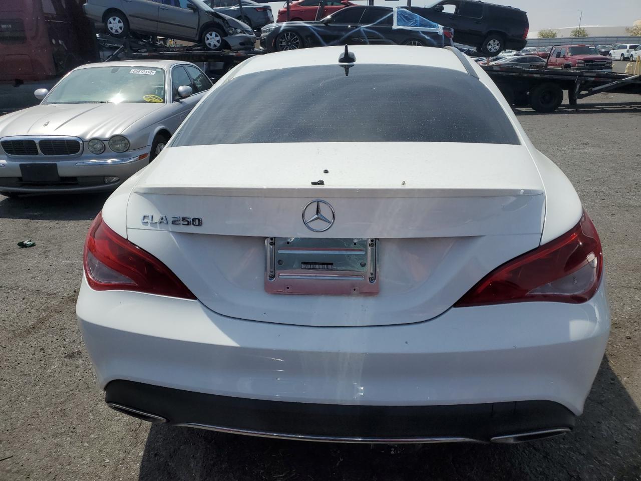 WDDSJ4EB8JN692283 2018 Mercedes-Benz Cla 250