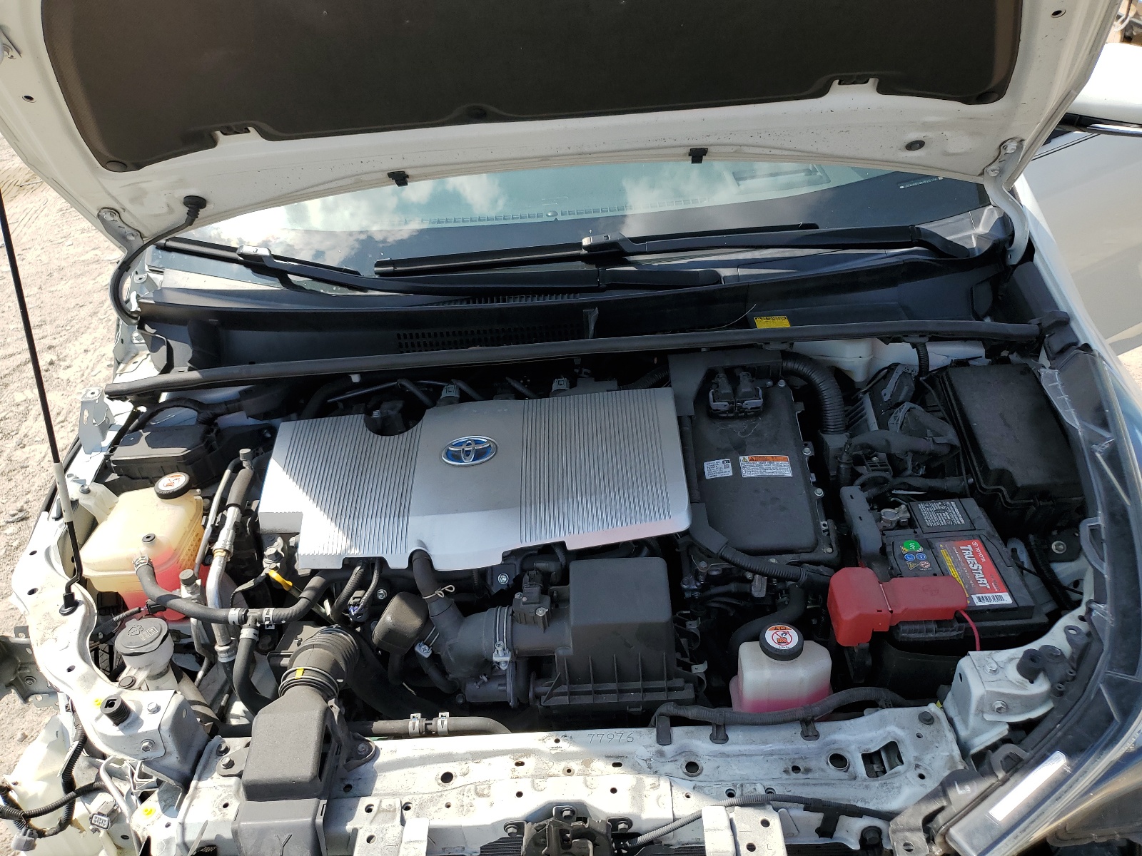 JTDKARFU8H3531106 2017 Toyota Prius