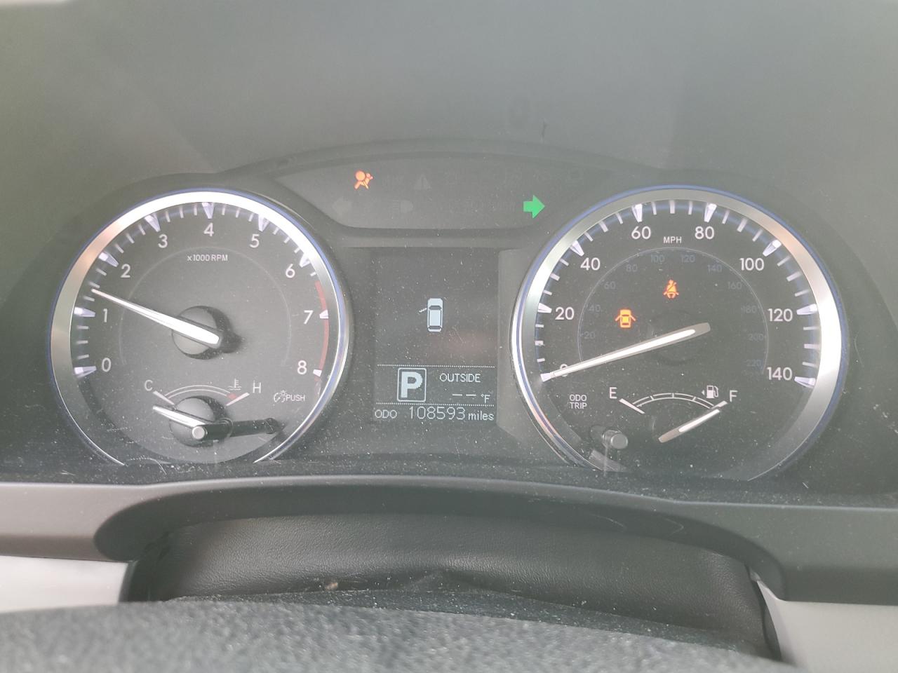 2014 Toyota Highlander Le VIN: 5TDBKRFH1ES021299 Lot: 67995104