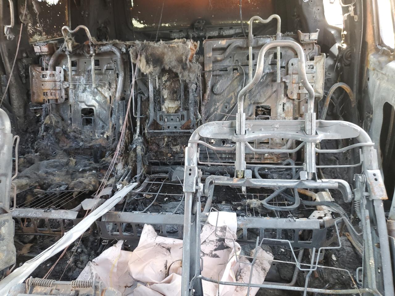 2011 Honda Pilot Lx VIN: 5FNYF4H24BB101643 Lot: 67514744