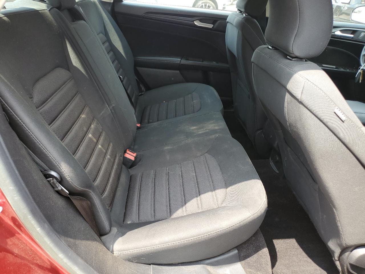 3FA6P0G71JR153311 2018 Ford Fusion S