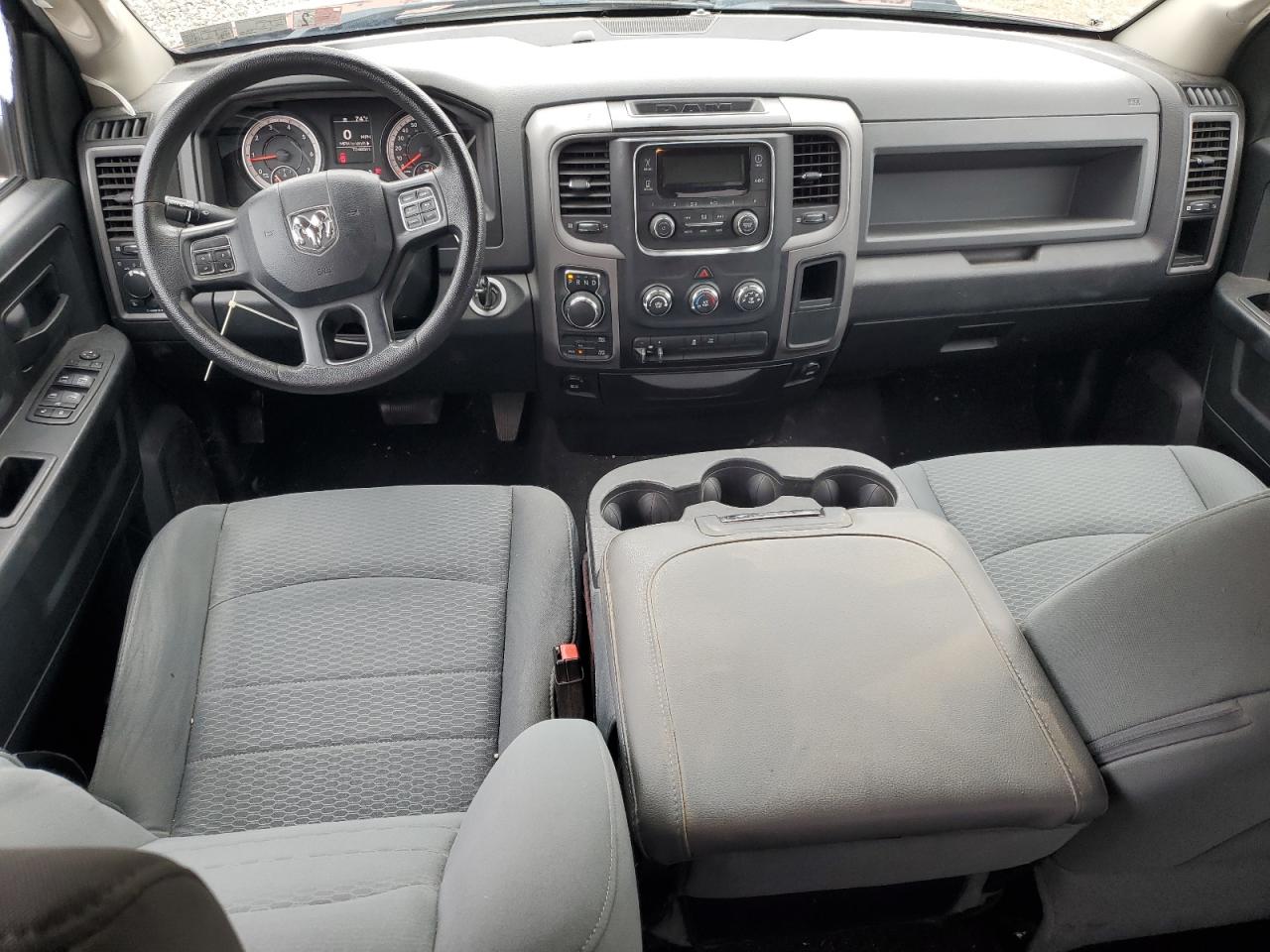 2018 Ram 1500 St VIN: 1C6RR7FT7JS137084 Lot: 68023034