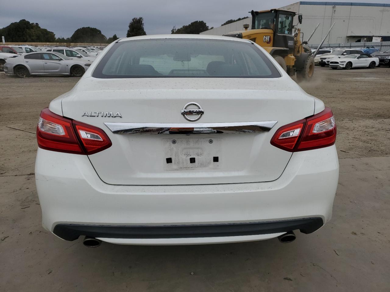 1N4AL3AP1HN318769 2017 Nissan Altima 2.5