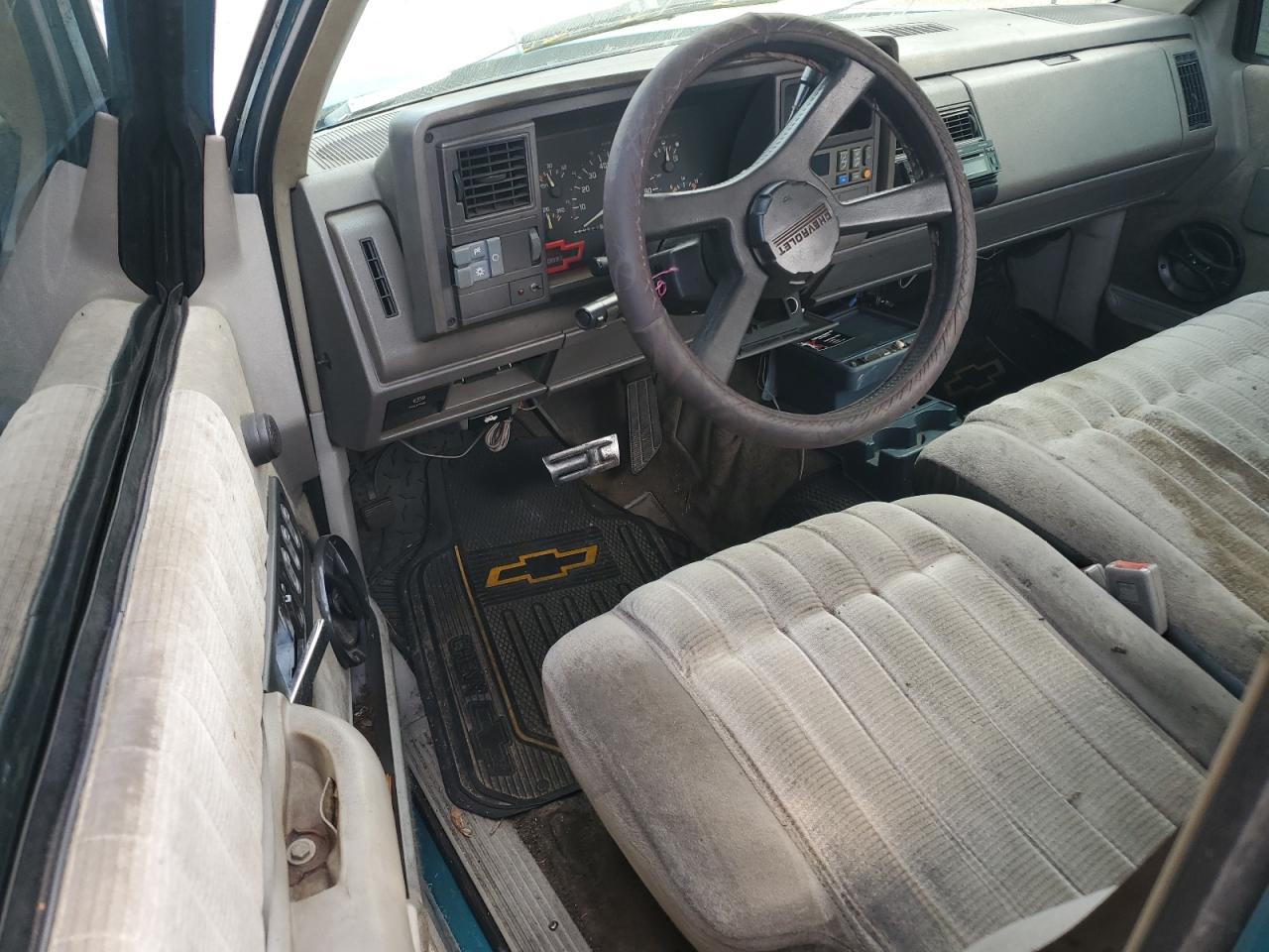 1993 Chevrolet Gmt-400 C1500 VIN: 1GCEC14H6PE134625 Lot: 66679154