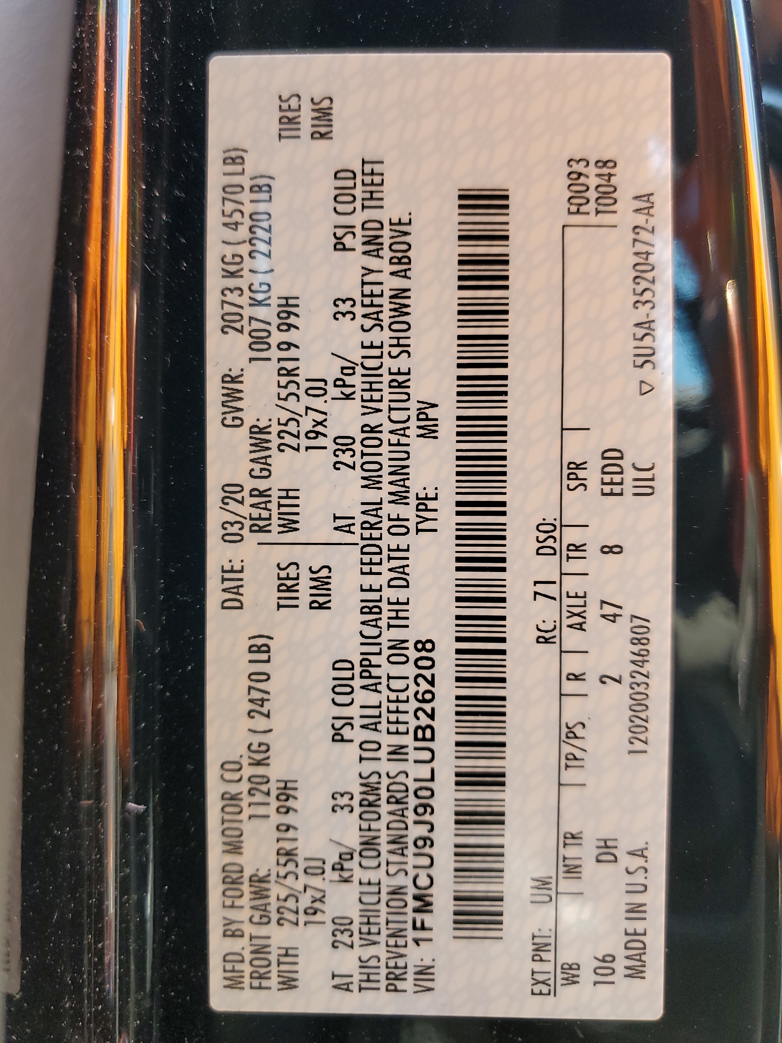 1FMCU9J90LUB26208 2020 Ford Escape Titanium