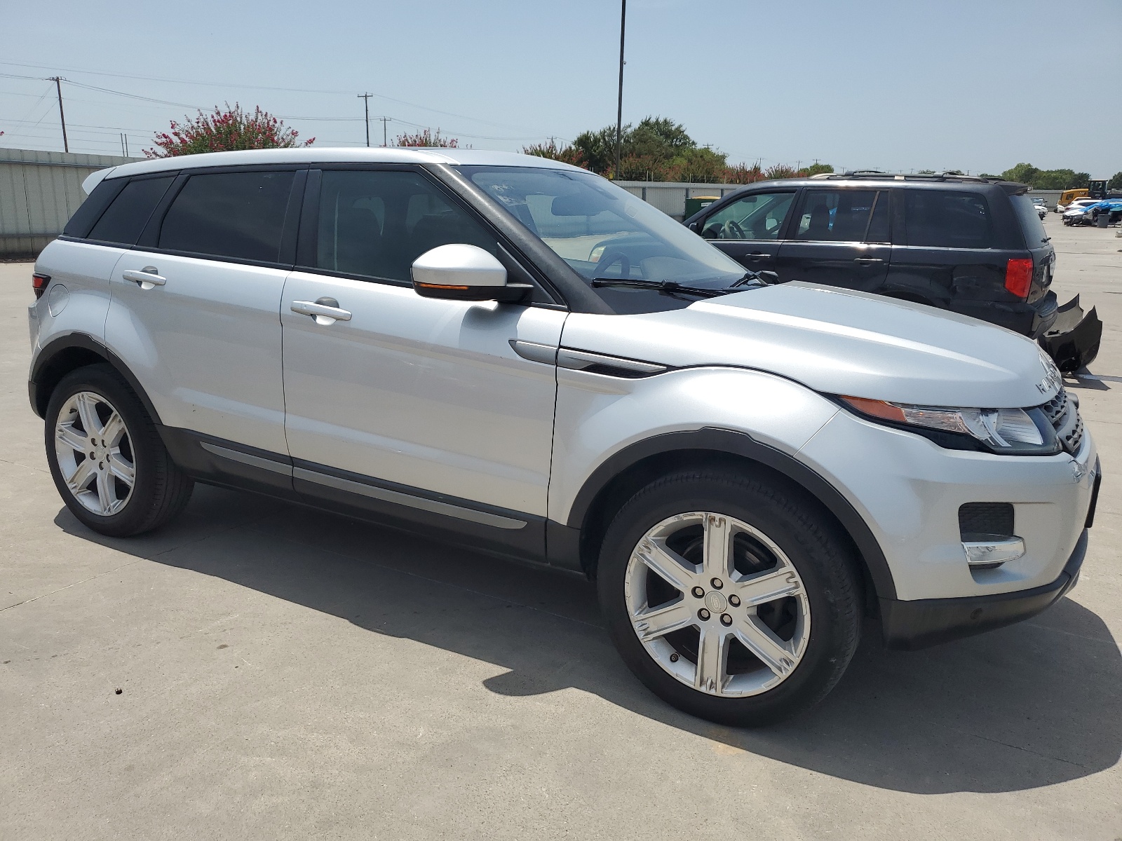 2015 Land Rover Range Rover Evoque Pure Plus vin: SALVP2BGXFH050463