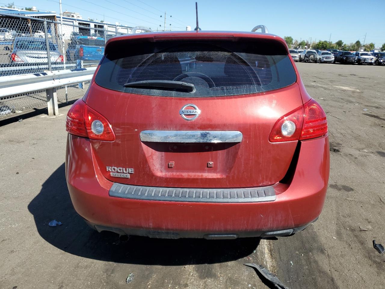 2014 Nissan Rogue Select S VIN: JN8AS5MT8EW624072 Lot: 68294264