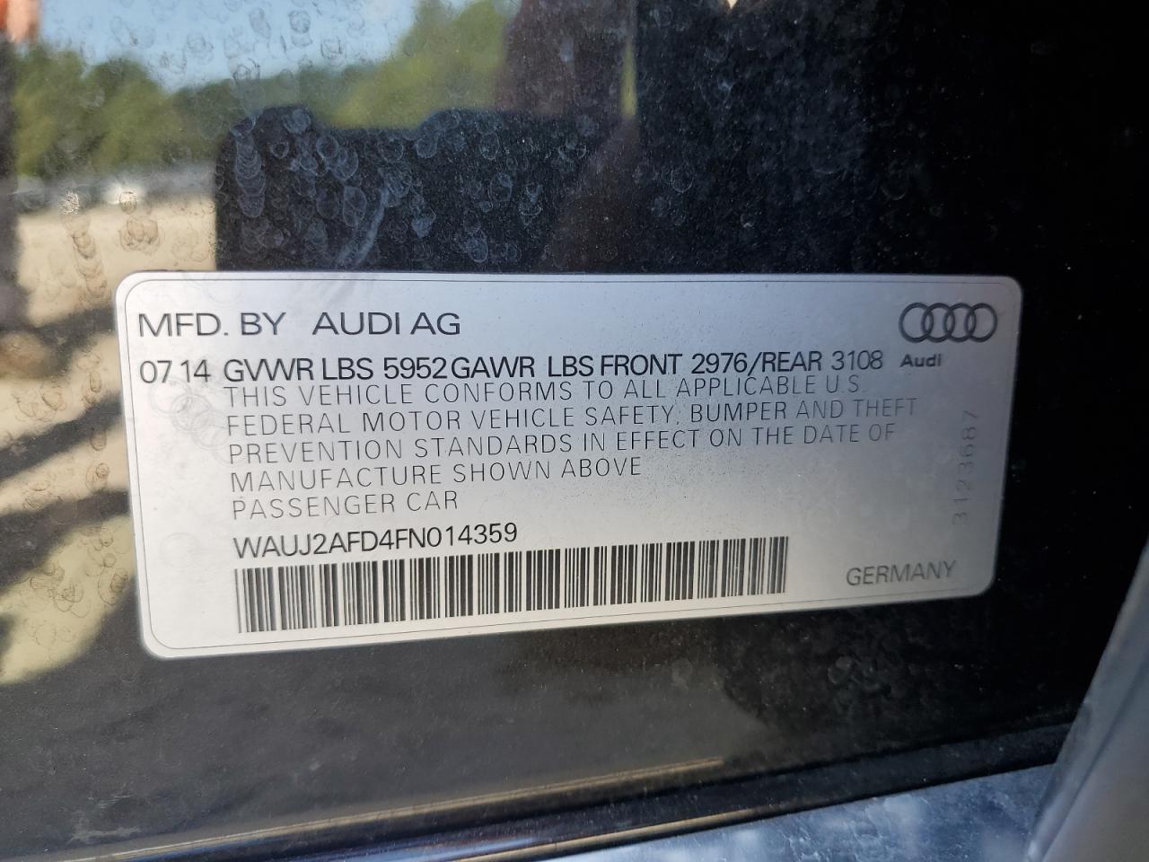 WAUJ2AFD4FN014359 2015 Audi A8 Quattro