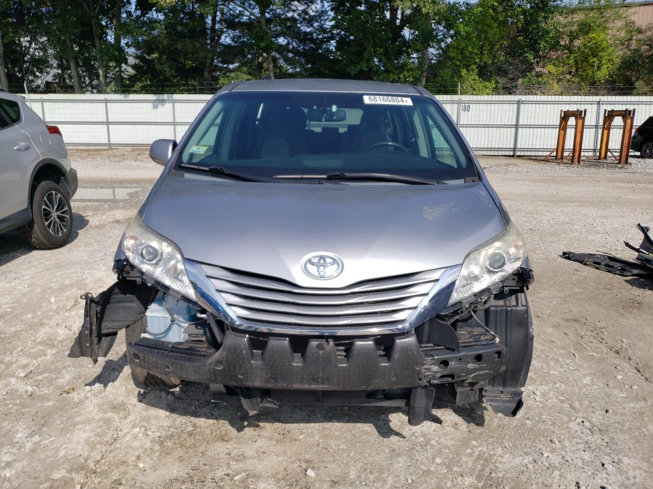 2015 Toyota Sienna Le VIN: 5TDKK3DCXFS608476 Lot: 68166804