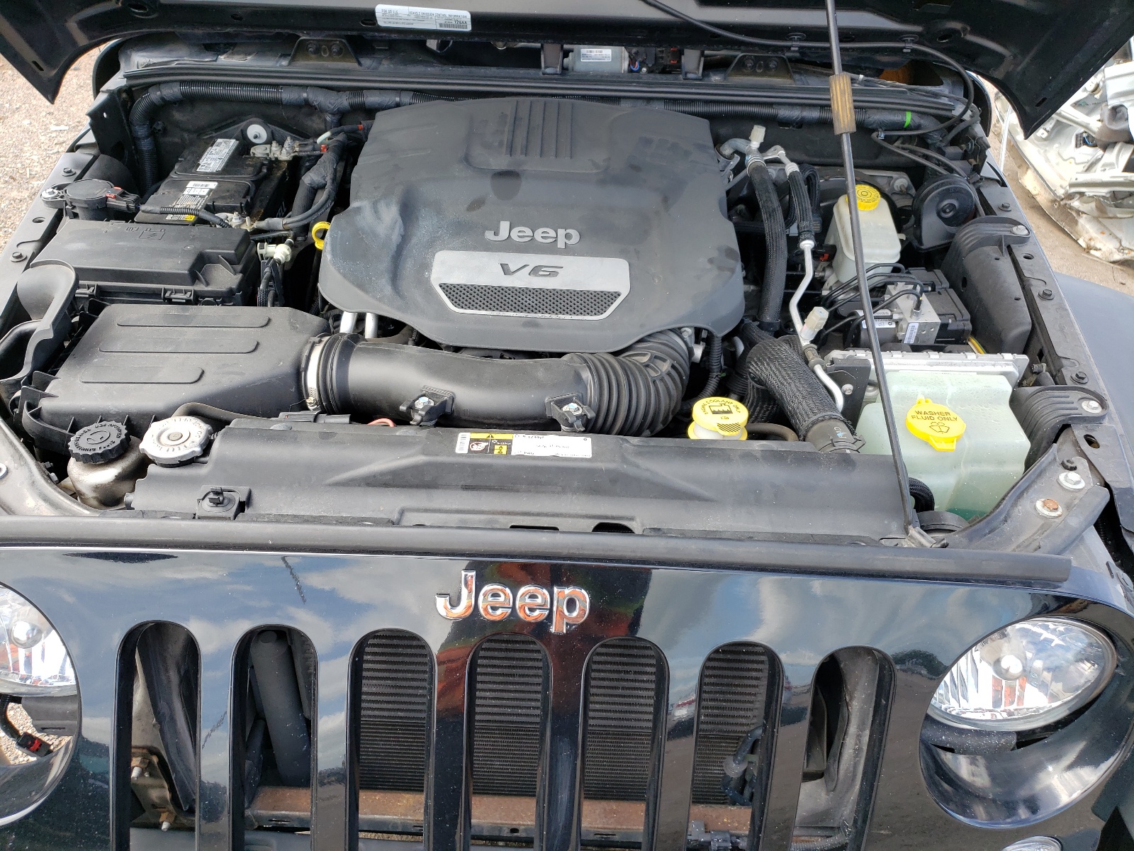 1C4AJWAG9FL721750 2015 Jeep Wrangler Sport