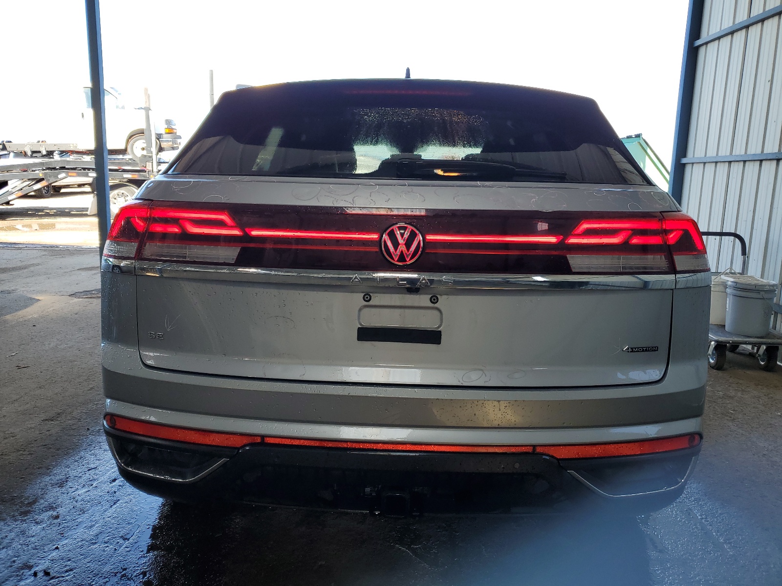 1V2HE2CA7RC218385 2024 Volkswagen Atlas Cross Sport Se