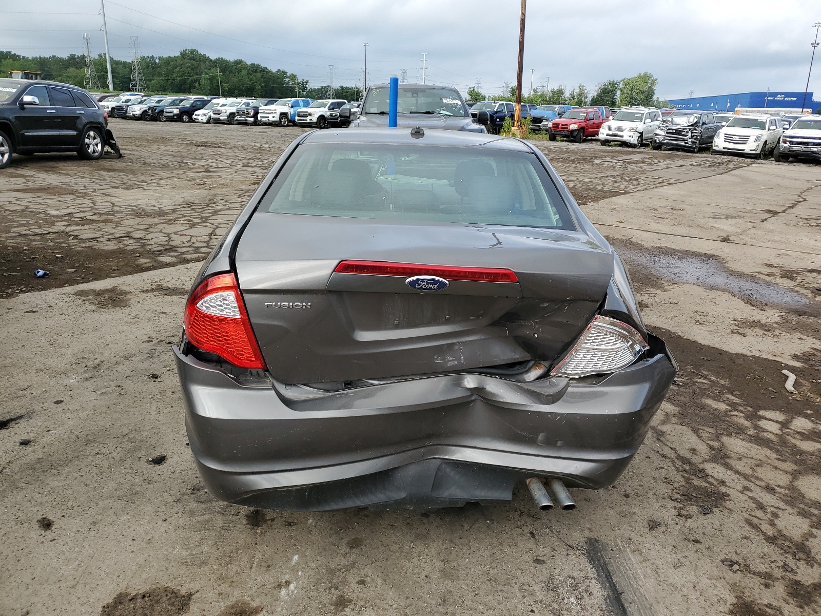 3FAHP0HA6BR336465 2011 Ford Fusion Se