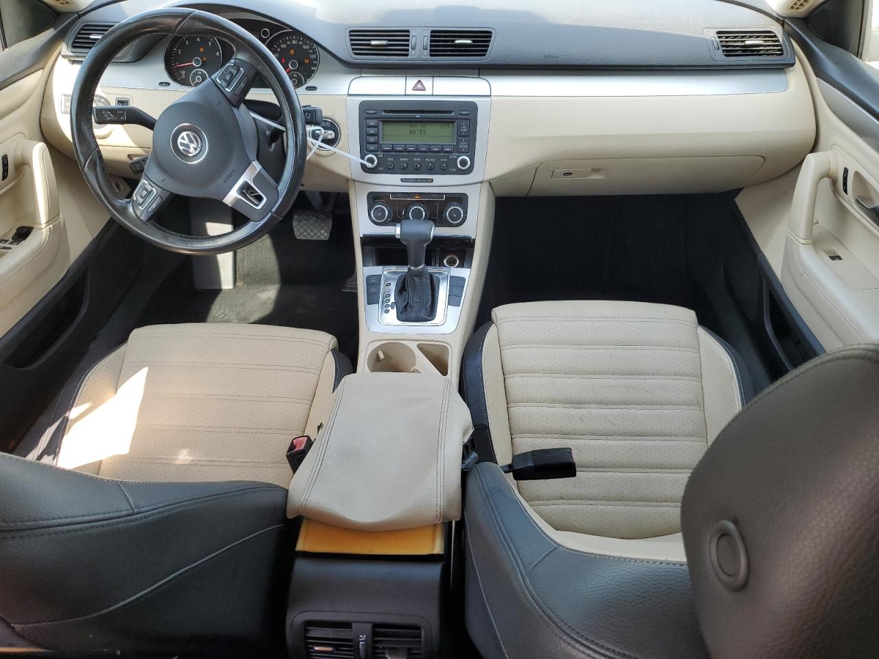 2009 Volkswagen Passat CC - Image 8
