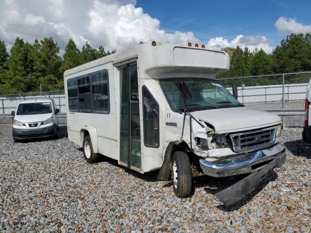 Memphis, TN에서 판매 중인 2006 Ford Econoline E350 Super Duty Cutaway Van - Front End