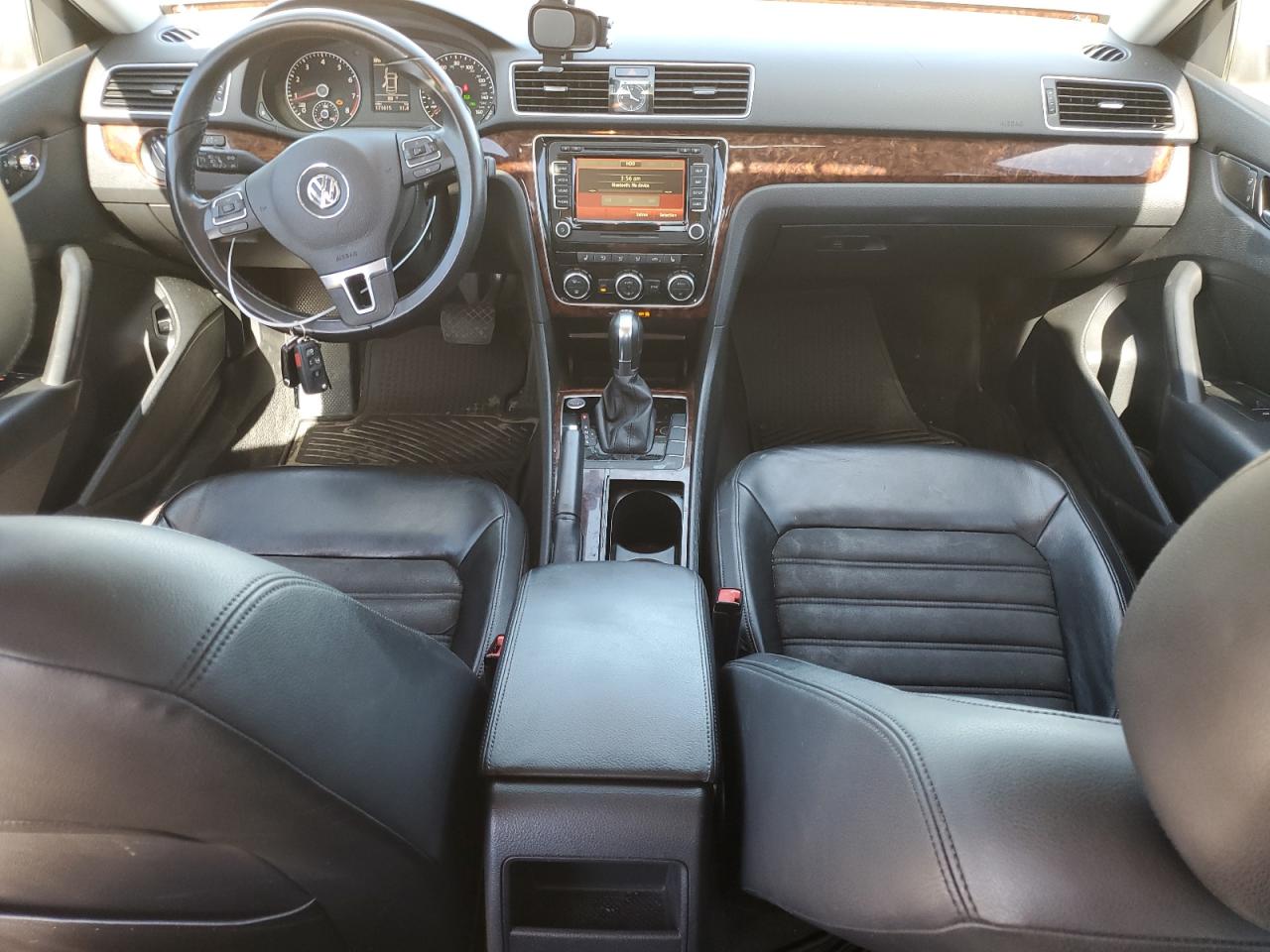 2012 Volkswagen Passat Sel VIN: 1VWCM7A39CC079364 Lot: 67977934