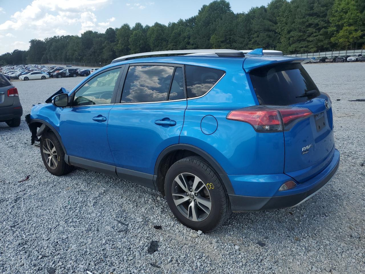 JTMWFREV6GJ089529 2016 TOYOTA RAV 4 - Image 2