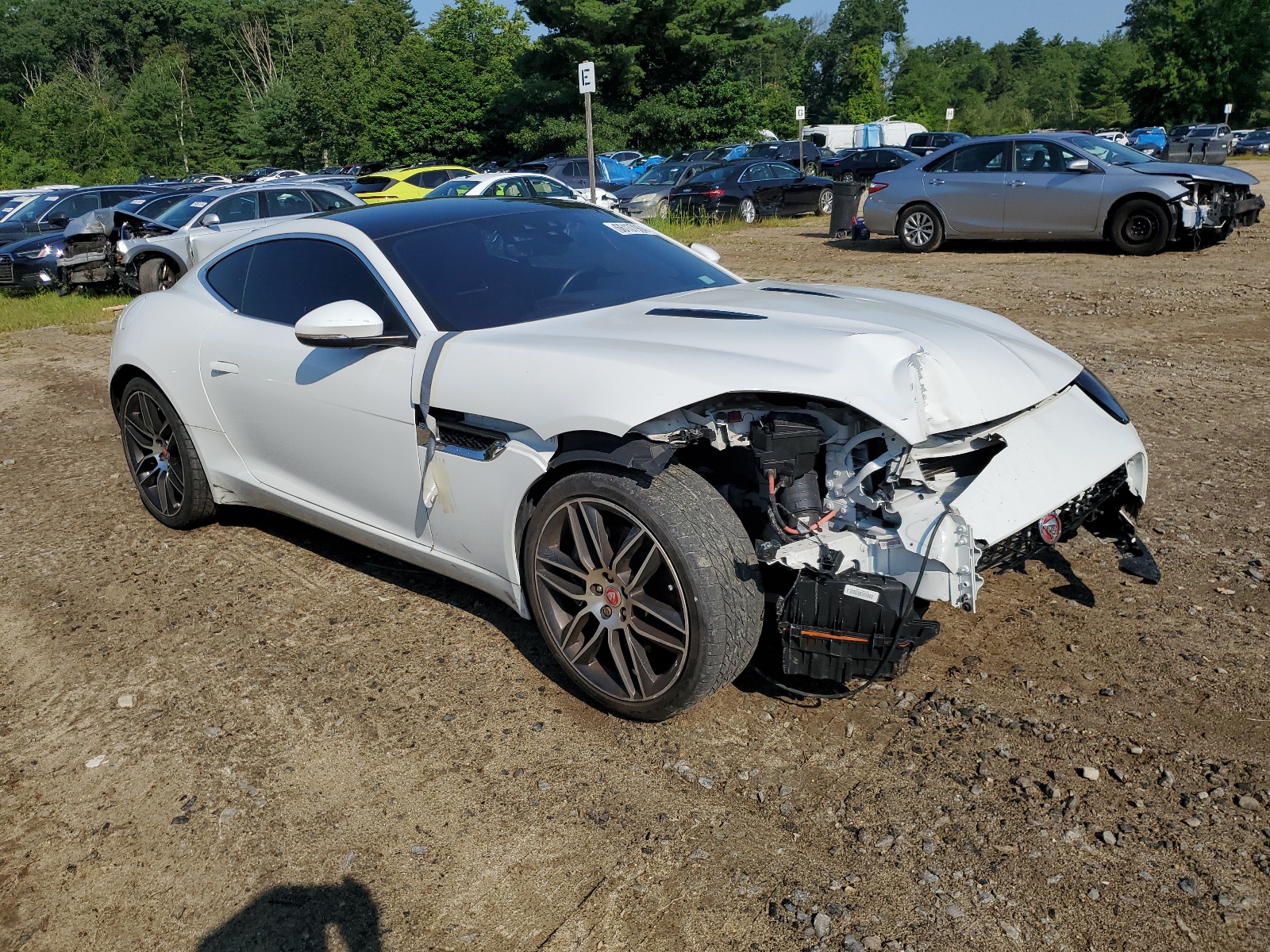 2019 Jaguar F-Type vin: SAJDD1GXXKCK57345