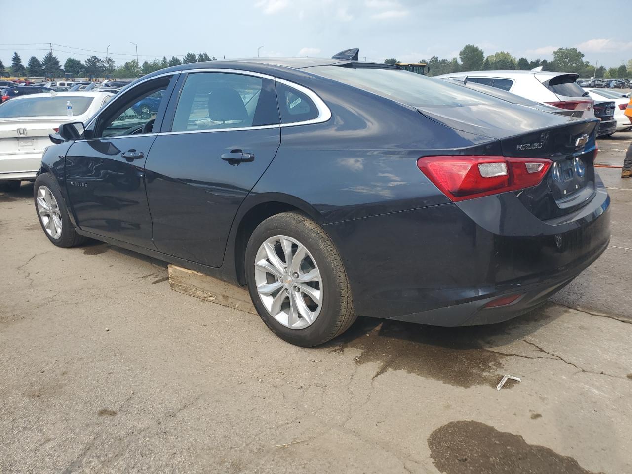 1G1ZD5ST3PF215632 2023 CHEVROLET MALIBU - Image 2