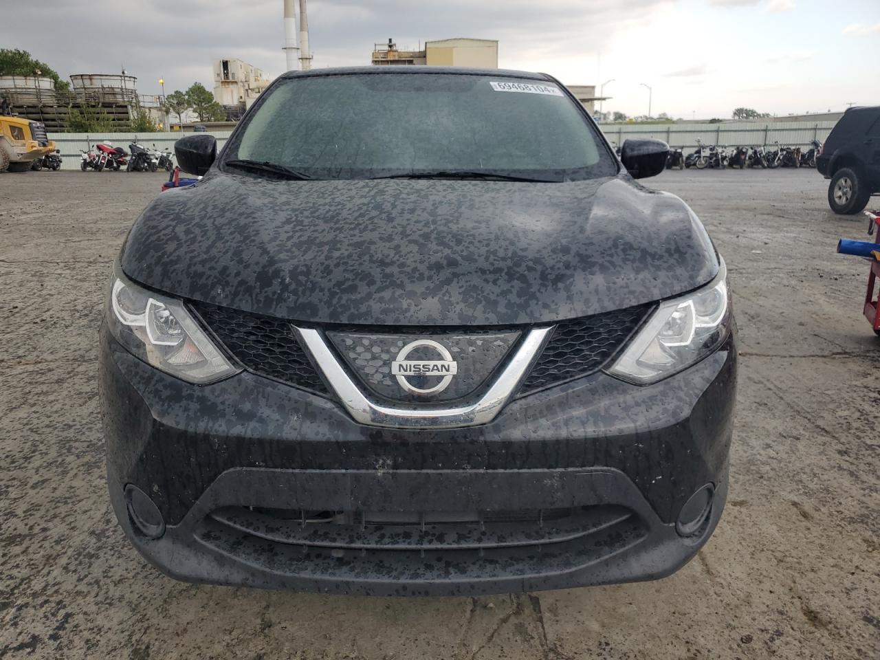 2018 Nissan Rogue - Image 5