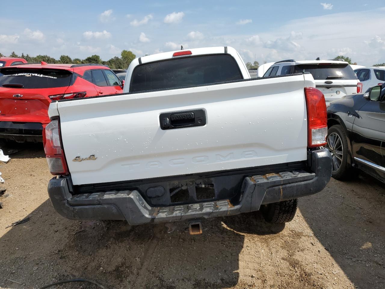 2018 Toyota Tacoma Access Cab VIN: 5TFSX5EN1JX058214 Lot: 68678044