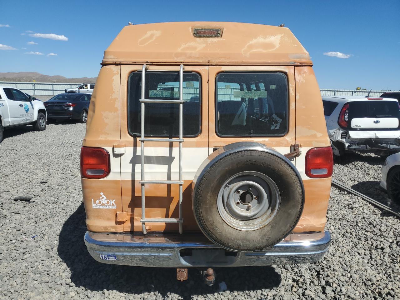 1996 Dodge Ram Van B2500 VIN: 2B6HB21Y5TK129680 Lot: 67195874