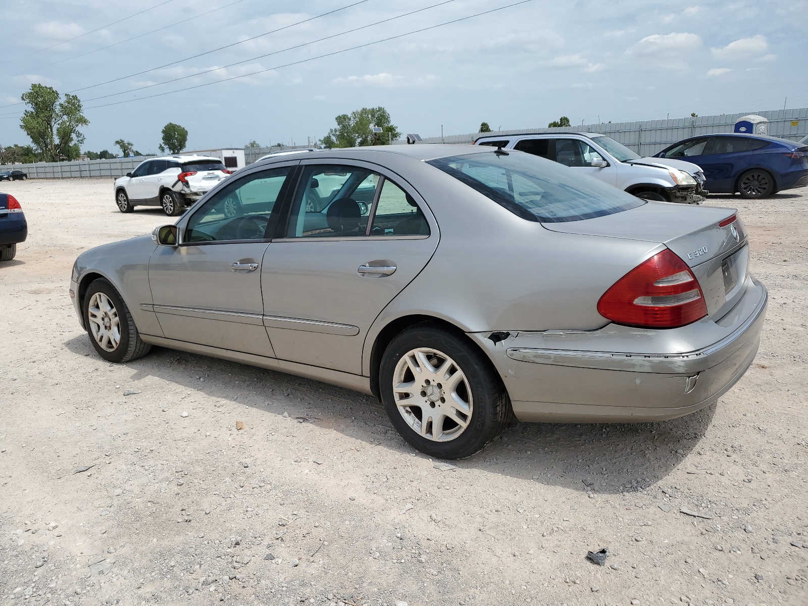 WDBUF26J25A574031 2005 Mercedes-Benz E 320 Cdi