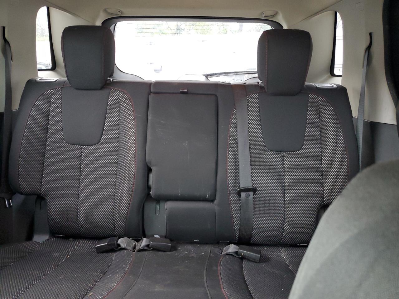2014 GMC Terrain - Image 10