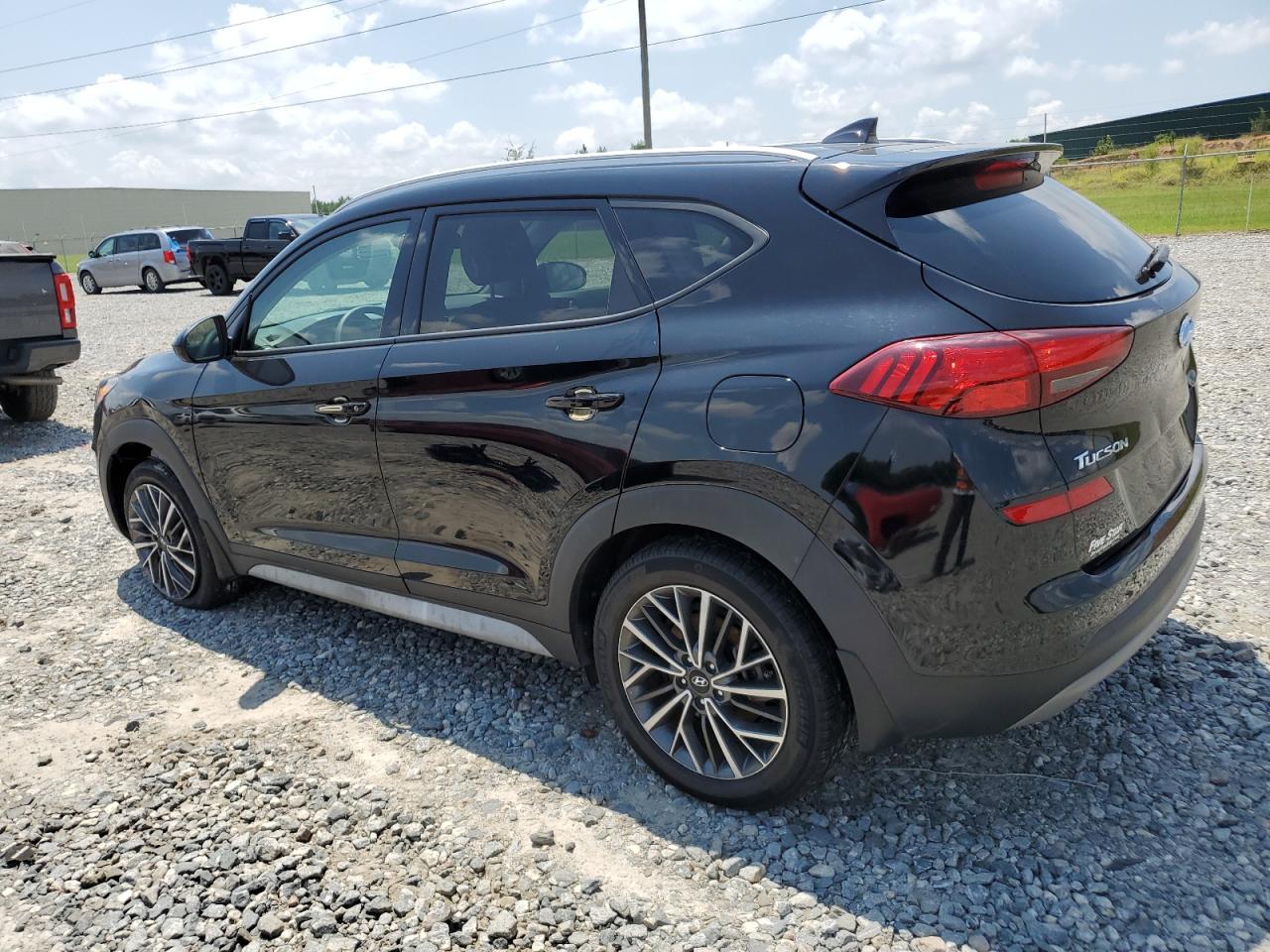 KM8J33AL3MU306870 2021 HYUNDAI TUCSON - Image 2