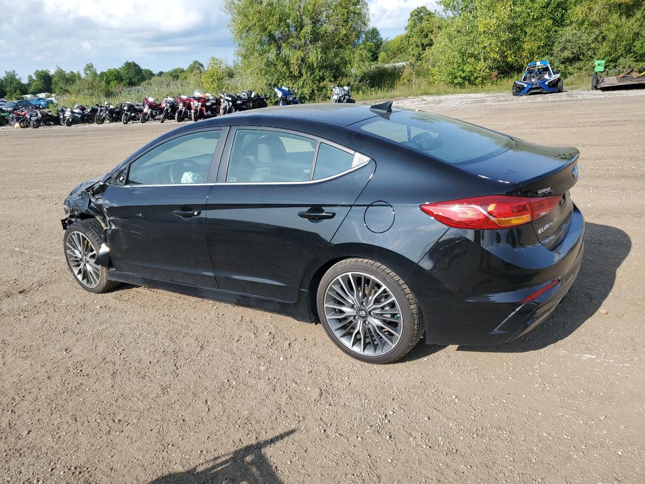 KMHD04LB1JU481100 2018 HYUNDAI ELANTRA - Image 2