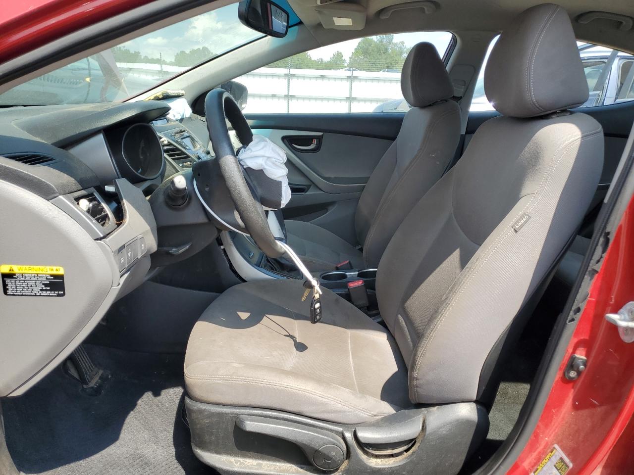 KMHDH4AE4GU622563 2016 Hyundai Elantra Se