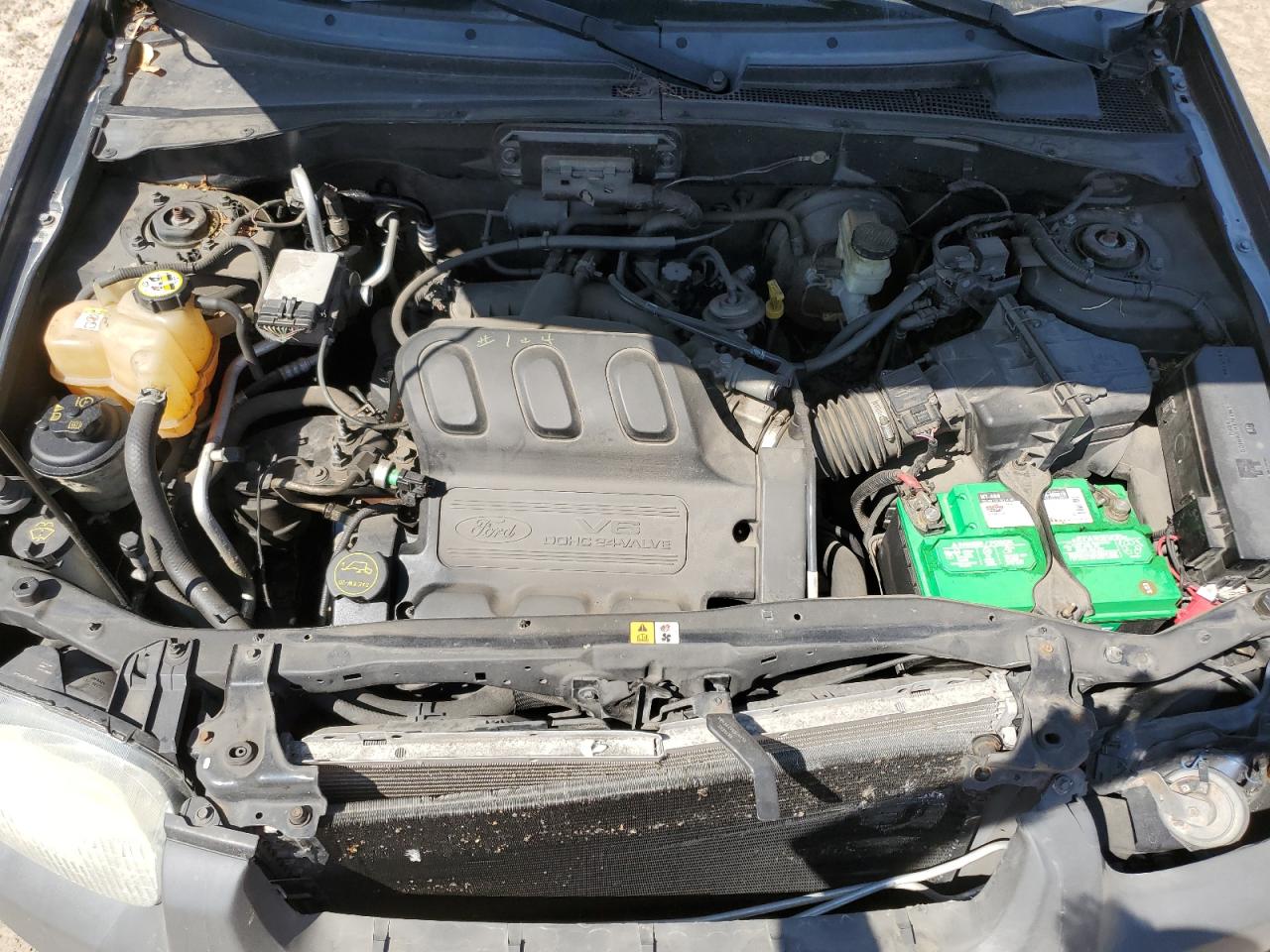 2004 Ford Escape Xlt VIN: 1FMYU03124DA13807 Lot: 66779034