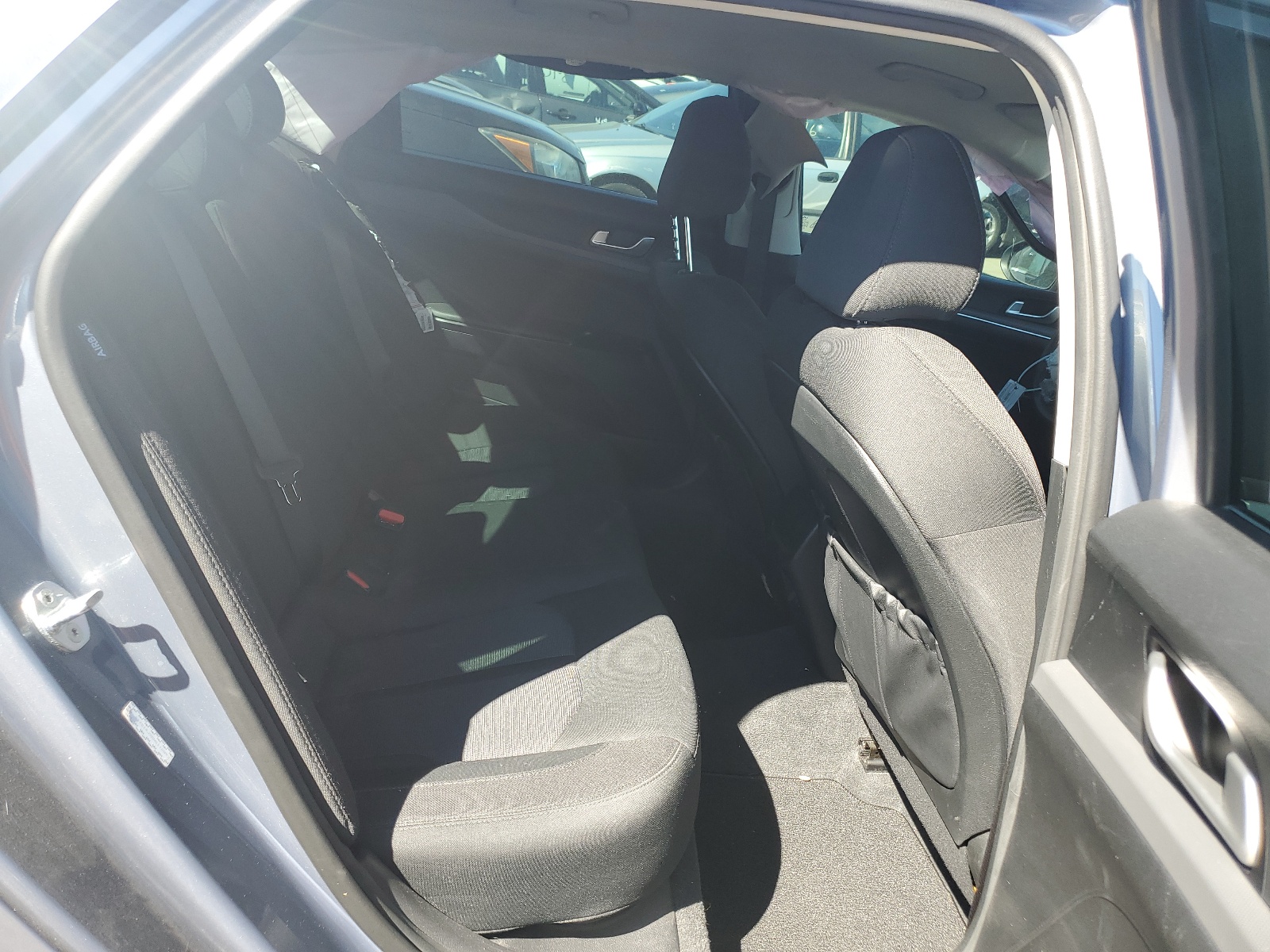 5XXG14J28NG112893 2022 Kia K5 Lxs