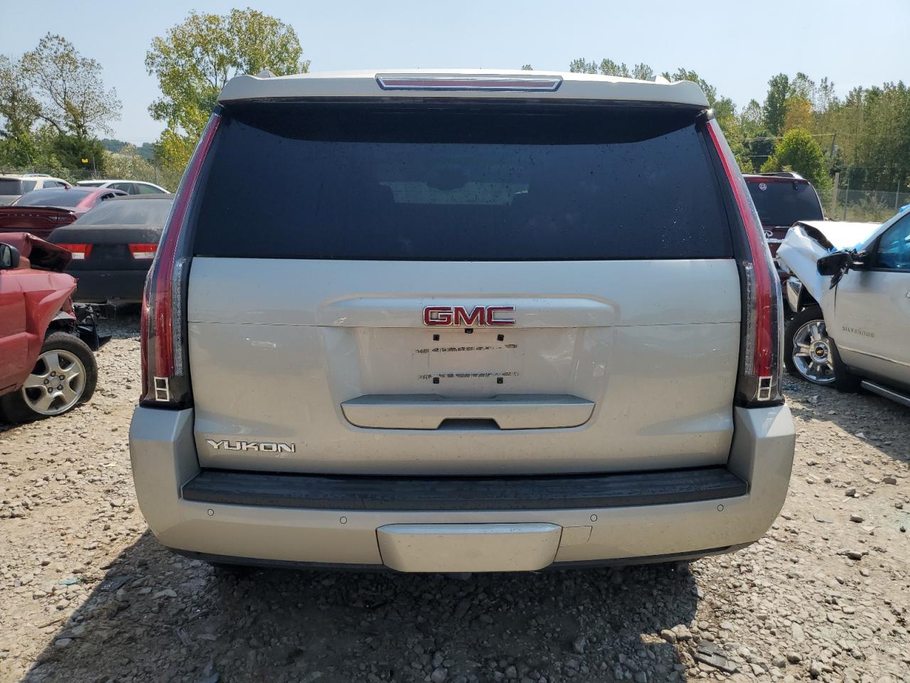 2016 GMC Yukon Slt VIN: 1GKS1BKC8GR393118 Lot: 69468604