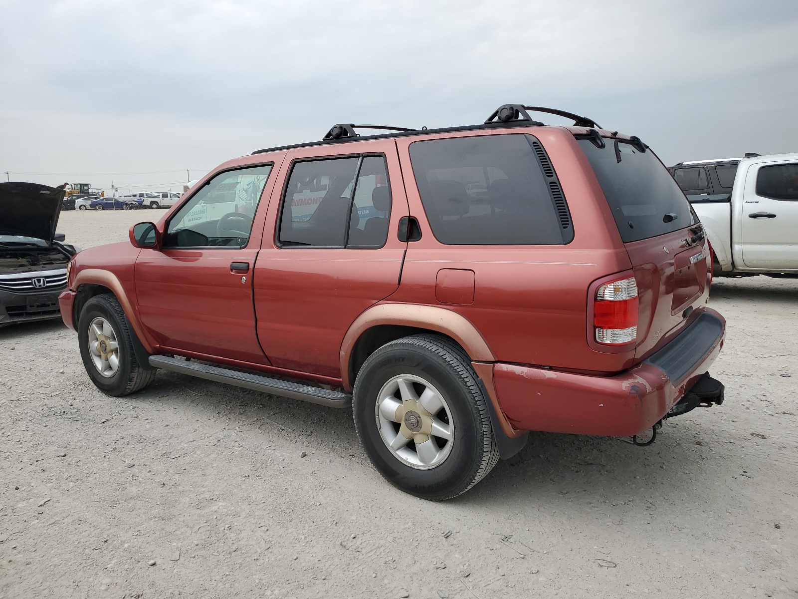 JN8AR07S0YW399703 2000 Nissan Pathfinder Le